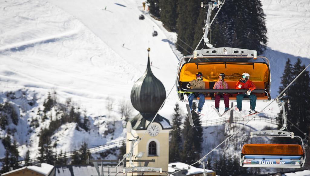 Alpenappartements Domicil Include Jokercard Заалбах-Хинтерглем Екстериор снимка